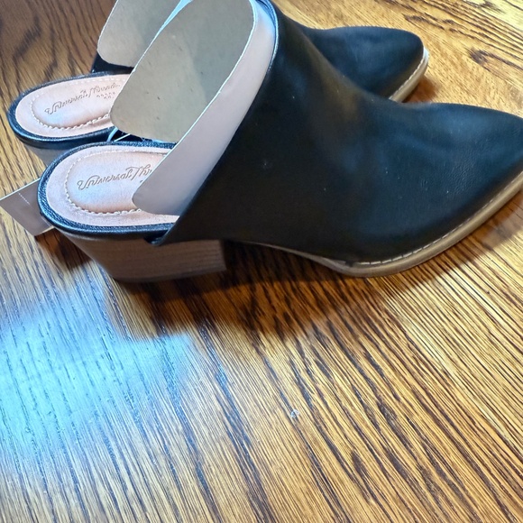 Universal Thread Black Mules (NWT) - Picture 5 of 5